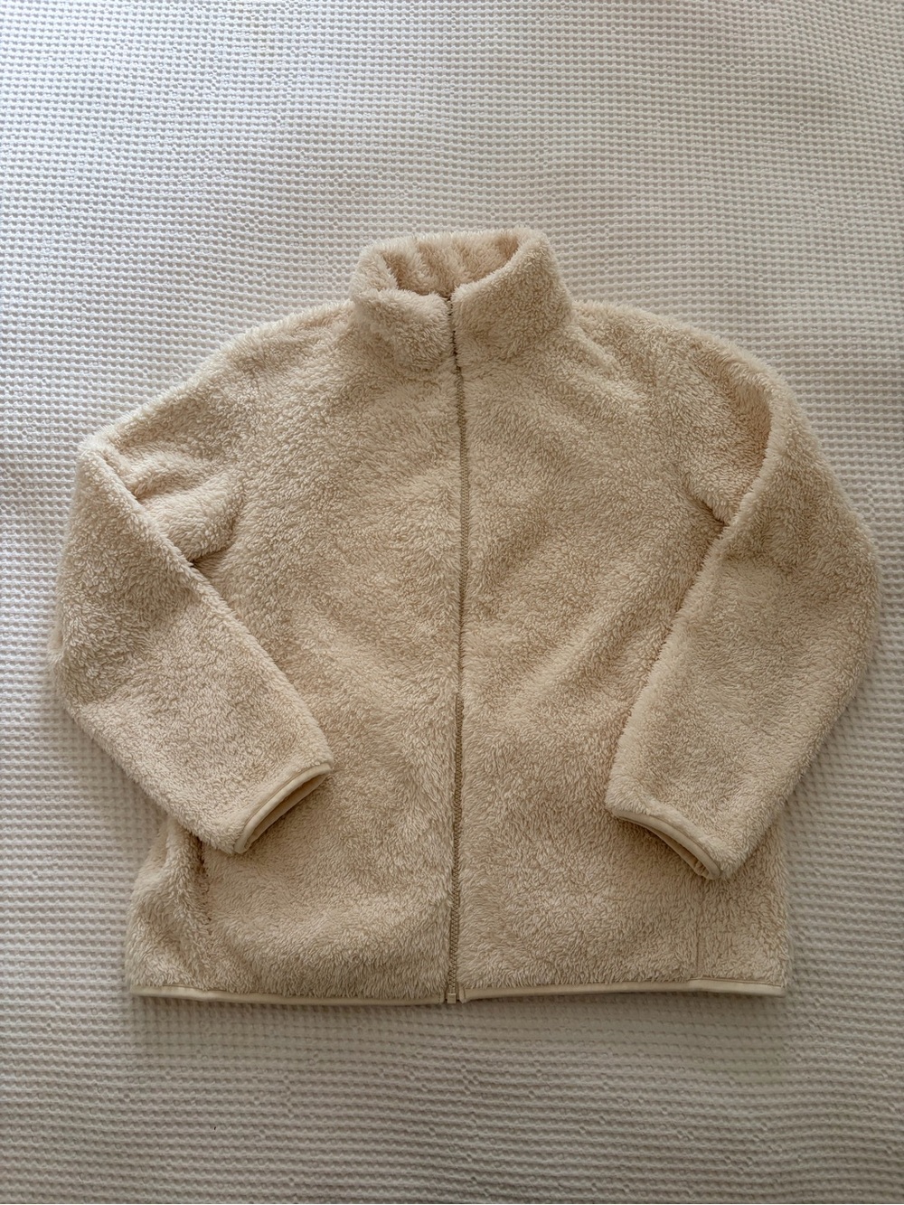 Uniqlo Adult Sherpa Zip Jacket in Cream